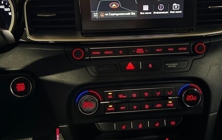 KIA cee'd III, 2018 год, 2 360 000 рублей, 31 фотография