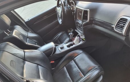 Jeep Grand Cherokee, 2017 год, 3 800 000 рублей, 23 фотография