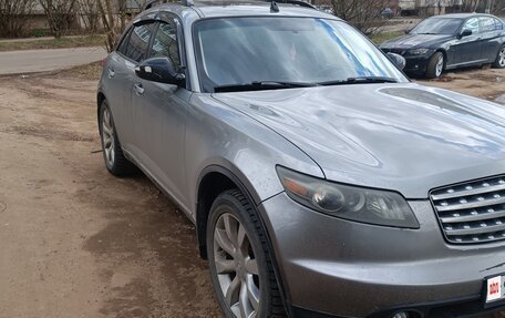 Infiniti FX I, 2004 год, 760 000 рублей, 3 фотография