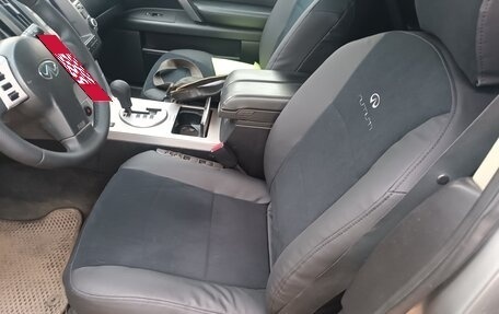 Infiniti FX I, 2004 год, 760 000 рублей, 10 фотография