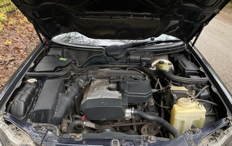 Mercedes-Benz E-Класс, 1996 год, 465 000 рублей, 21 фотография