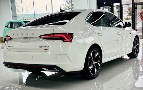 Skoda Octavia IV, 2022 год, 1 790 000 рублей, 6 фотография