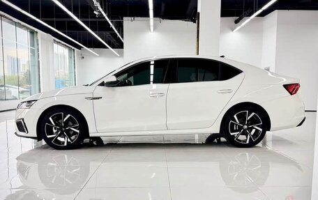 Skoda Octavia IV, 2022 год, 1 790 000 рублей, 4 фотография