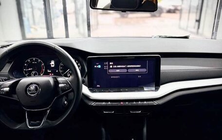 Skoda Octavia IV, 2022 год, 1 790 000 рублей, 9 фотография