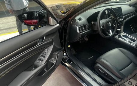 Honda Accord IX рестайлинг, 2022 год, 2 050 000 рублей, 6 фотография