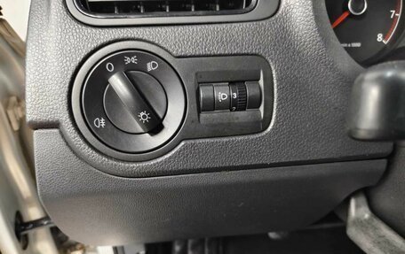 Volkswagen Polo VI (EU Market), 2011 год, 550 000 рублей, 9 фотография