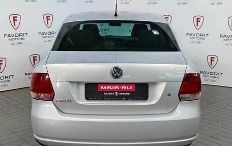 Volkswagen Polo VI (EU Market), 2011 год, 550 000 рублей, 3 фотография