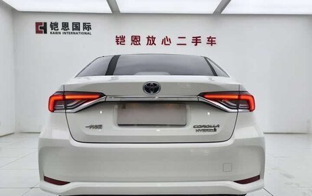 Toyota Corolla, 2021 год, 1 750 000 рублей, 5 фотография