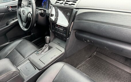 Toyota Camry, 2016 год, 1 895 000 рублей, 14 фотография