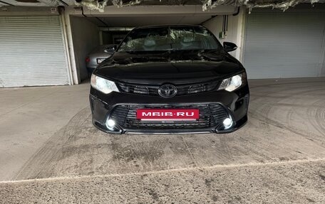Toyota Camry, 2016 год, 1 895 000 рублей, 10 фотография