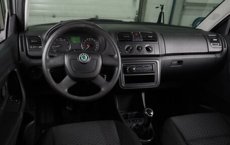 Skoda Fabia II, 2012 год, 589 000 рублей, 6 фотография