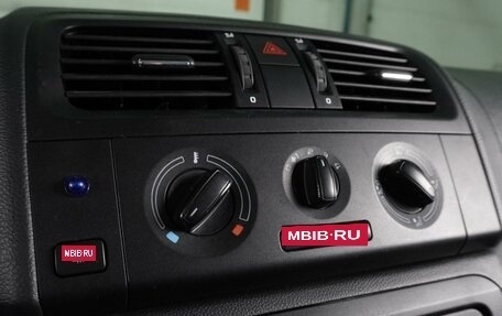 Skoda Fabia II, 2012 год, 589 000 рублей, 13 фотография
