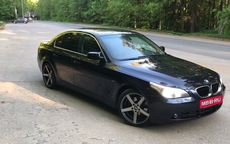 BMW 5 серия, 2004 год, 880 000 рублей, 5 фотография