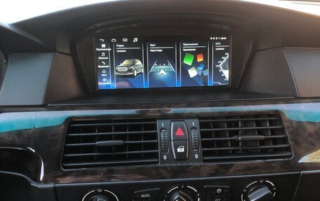 BMW 5 серия, 2004 год, 880 000 рублей, 10 фотография