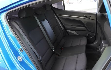 Hyundai Elantra VI рестайлинг, 2016 год, 1 880 000 рублей, 7 фотография