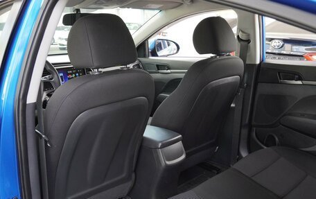 Hyundai Elantra VI рестайлинг, 2016 год, 1 880 000 рублей, 11 фотография