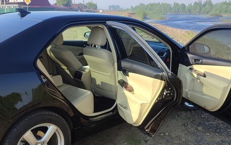 Toyota Camry, 2016 год, 2 950 000 рублей, 6 фотография