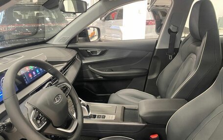 Chery Tiggo 4 I рестайлинг, 2025 год, 2 290 000 рублей, 10 фотография