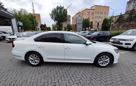 Volkswagen Passat B8 рестайлинг, 2017 год, 1 490 000 рублей, 4 фотография