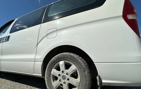 Hyundai H-1 II рестайлинг, 2009 год, 1 400 000 рублей, 6 фотография