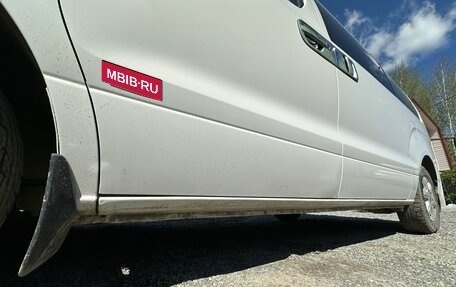 Hyundai H-1 II рестайлинг, 2009 год, 1 400 000 рублей, 9 фотография