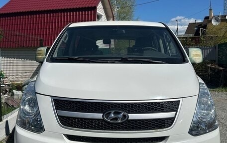 Hyundai H-1 II рестайлинг, 2009 год, 1 400 000 рублей, 8 фотография