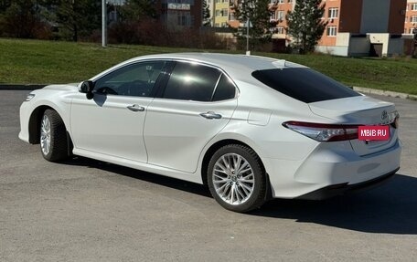 Toyota Camry, 2021 год, 3 500 000 рублей, 3 фотография