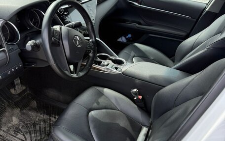 Toyota Camry, 2021 год, 3 500 000 рублей, 22 фотография