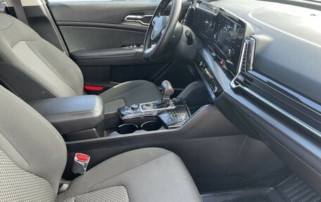 KIA Sportage IV рестайлинг, 2023 год, 3 099 000 рублей, 26 фотография