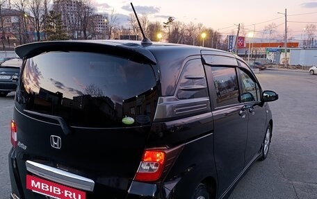 Honda Freed I, 2010 год, 960 000 рублей, 5 фотография