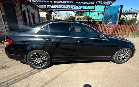 Mercedes-Benz C-Класс, 2008 год, 1 100 000 рублей, 3 фотография