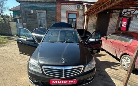 Mercedes-Benz C-Класс, 2008 год, 1 100 000 рублей, 8 фотография