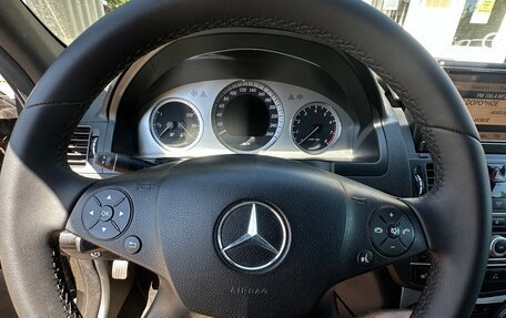 Mercedes-Benz C-Класс, 2008 год, 1 100 000 рублей, 21 фотография