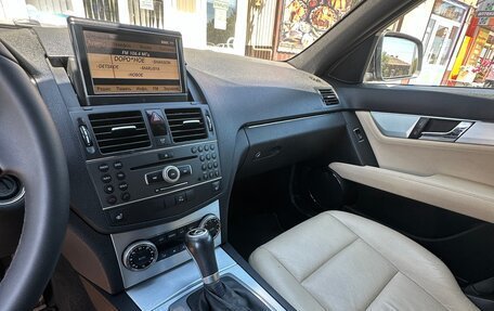 Mercedes-Benz C-Класс, 2008 год, 1 100 000 рублей, 20 фотография