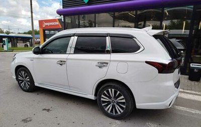 Mitsubishi Outlander III рестайлинг 3, 2022 год, 2 890 000 рублей, 1 фотография