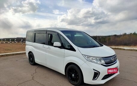 Honda Stepwgn IV, 2017 год, 1 650 000 рублей, 12 фотография
