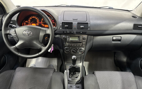 Toyota Avensis III рестайлинг, 2007 год, 460 000 рублей, 10 фотография