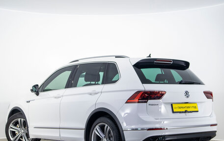 Volkswagen Tiguan II, 2018 год, 2 599 000 рублей, 6 фотография