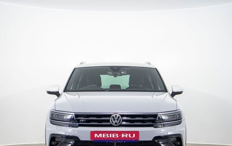 Volkswagen Tiguan II, 2018 год, 2 599 000 рублей, 2 фотография