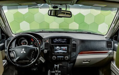 Mitsubishi Pajero IV, 2007 год, 1 499 000 рублей, 12 фотография