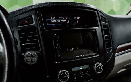 Mitsubishi Pajero IV, 2007 год, 1 499 000 рублей, 15 фотография