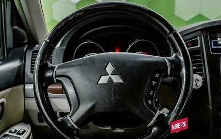 Mitsubishi Pajero IV, 2007 год, 1 499 000 рублей, 13 фотография