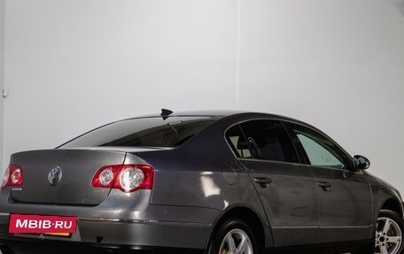 Volkswagen Passat B6, 2007 год, 829 000 рублей, 5 фотография