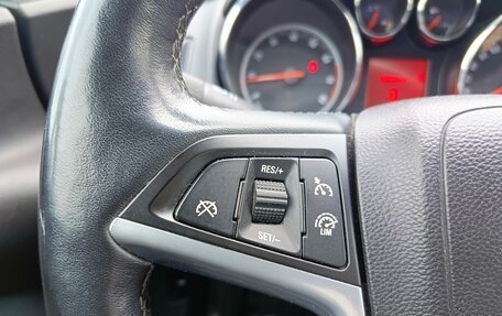 Opel Astra J, 2013 год, 774 995 рублей, 15 фотография