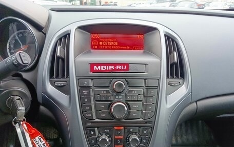 Opel Astra J, 2013 год, 774 995 рублей, 18 фотография