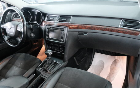 Skoda Superb III рестайлинг, 2010 год, 1 399 000 рублей, 22 фотография