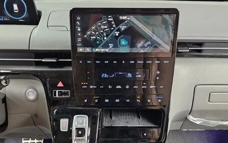 Hyundai Staria, 2022 год, 3 500 000 рублей, 20 фотография