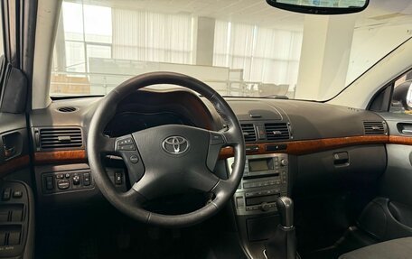 Toyota Avensis III рестайлинг, 2006 год, 799 000 рублей, 16 фотография