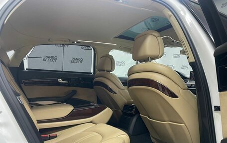 Audi A8, 2012 год, 1 450 000 рублей, 16 фотография