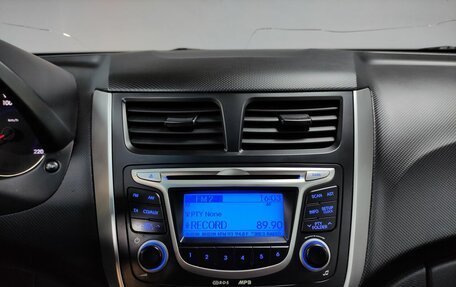 Hyundai Solaris II рестайлинг, 2011 год, 882 000 рублей, 12 фотография
